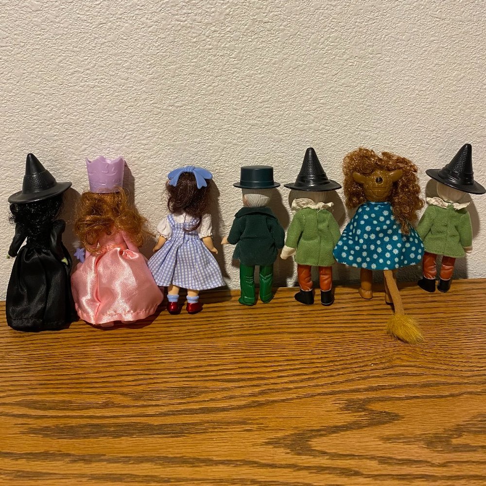 Wizard of Oz Characters by Madame Alexander - Picture 10 of 12